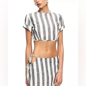 NWT LIONESS FAZIO TEE BLACK PINSTRIPE, XS, MSRP $69